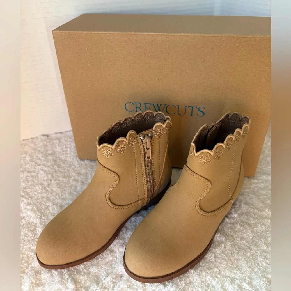 J.Crew Crewcuts Girls Embroidered Sueded Boots, Camel Color, Size 10, New in Box